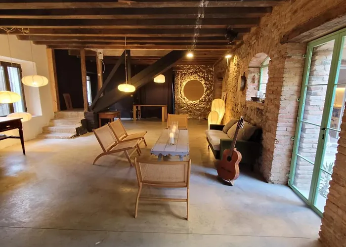 Relax En Casona Unica Lanueva Patio Compartido 아파트