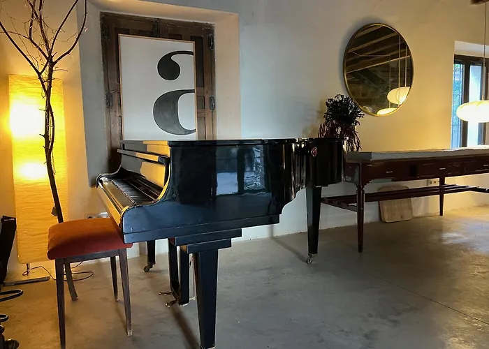 Relax En Casona Unica Lanueva Patio Compartido *