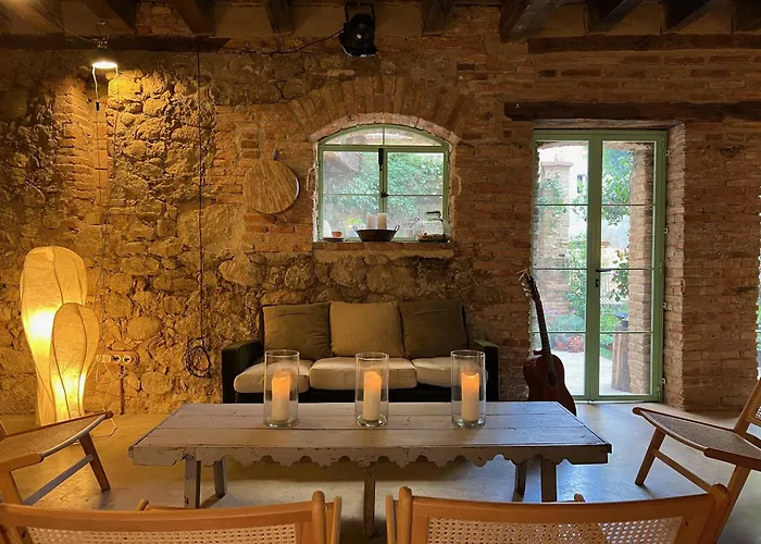 아파트 Relax En Casona Unica Lanueva Patio Compartido