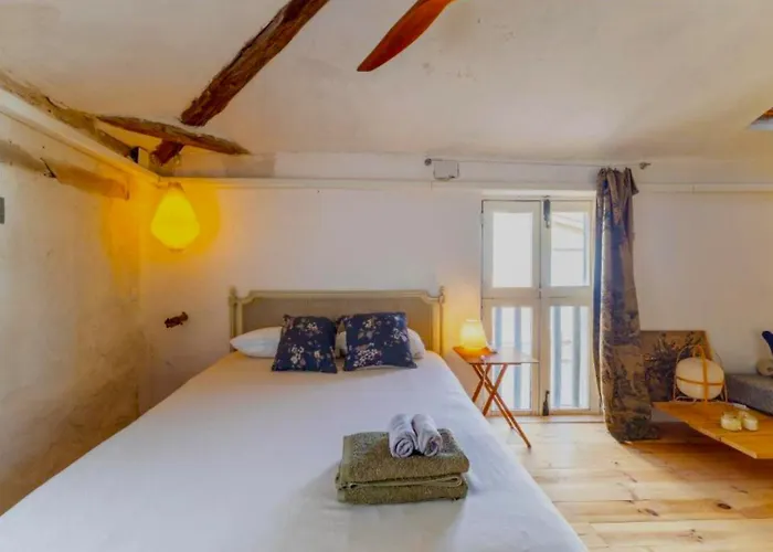 아파트 Relax En Casona Unica Lanueva Patio Compartido *